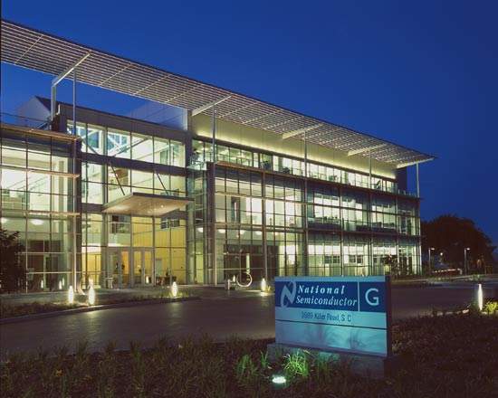 National Semiconductor's worldwide headquarters in Santa Clara (California, USA).